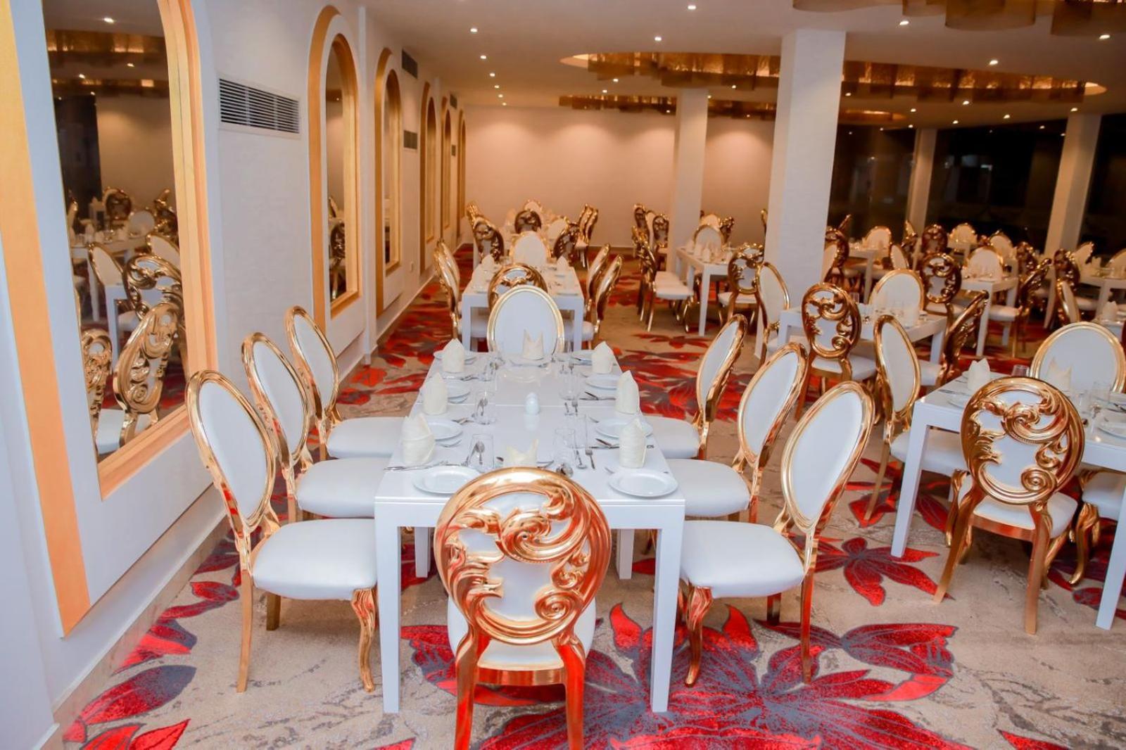 Avenra Gardens Hotel Negombo Exterior photo